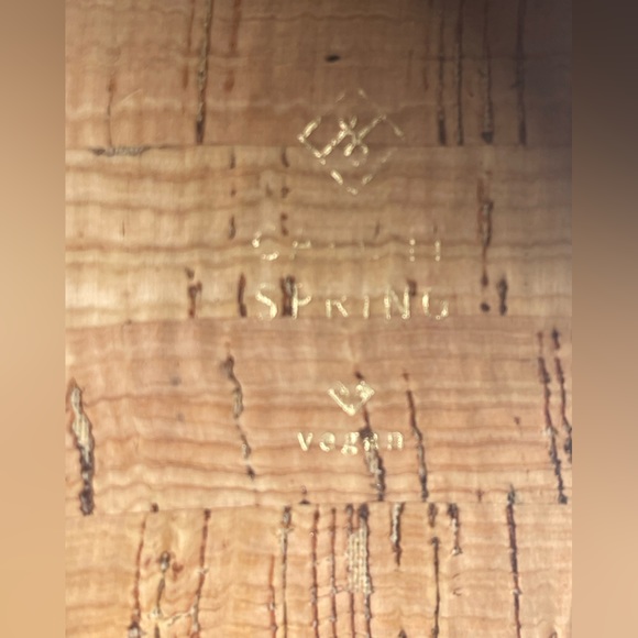 Womens Flat Wedge Sandals with Adjustable Strap Size 37 - VEGAN Call It Spring - Picture 3 of 3